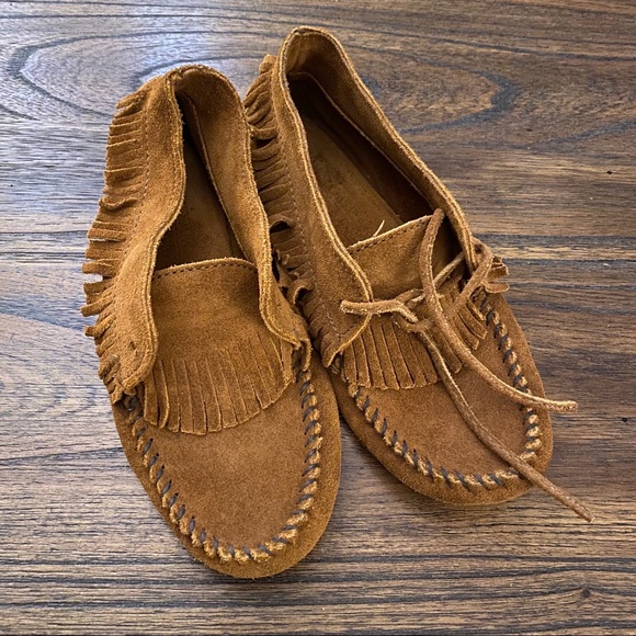 fringe moccasins
